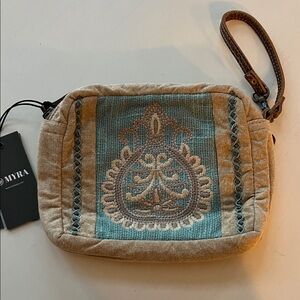 Myra Bag Clutch/Wristlet Bag